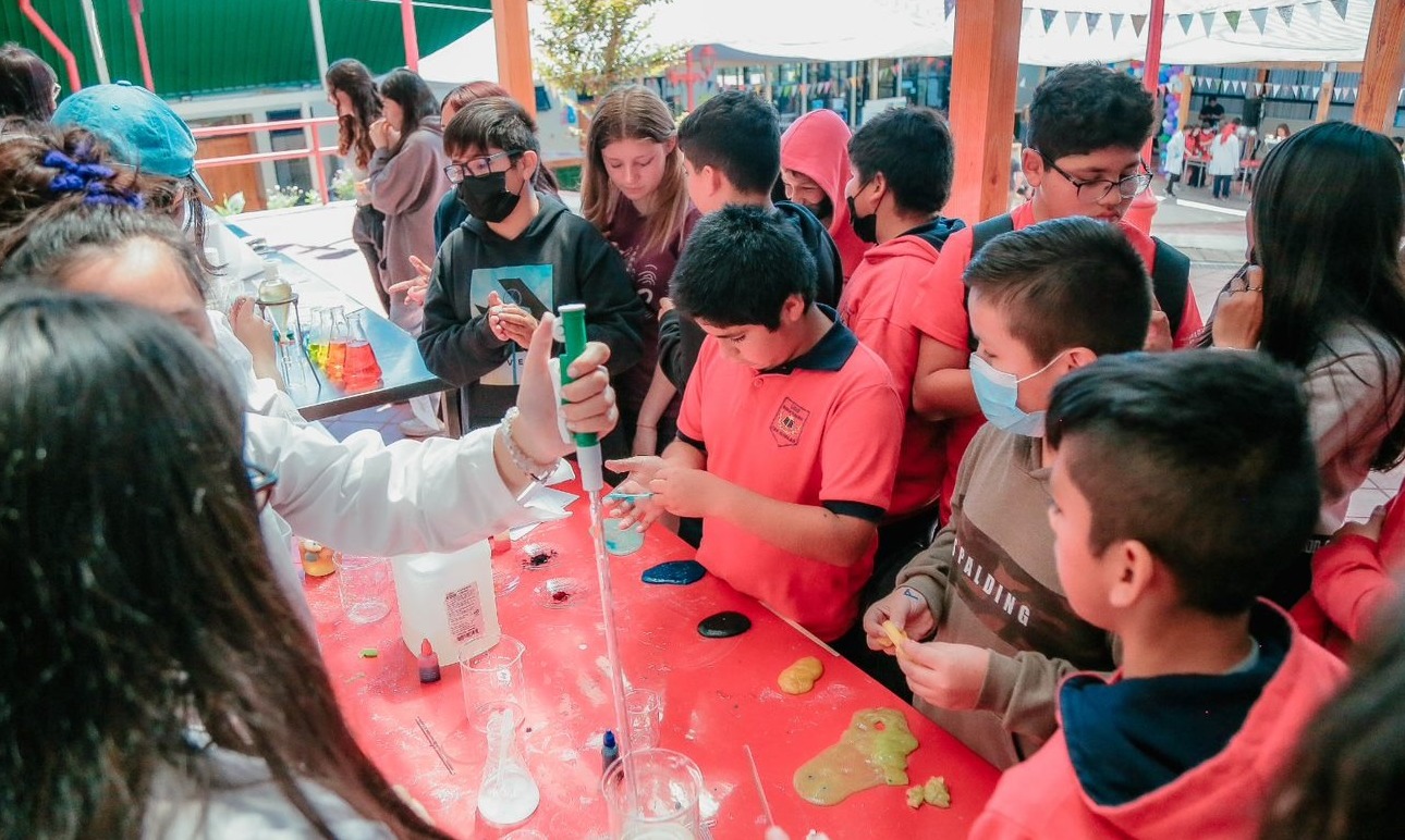 Red de Escuelas Líderes invita a conocer a diez nuevos establecimientos que se unen a su red para trabajar por la innovación educativa del país