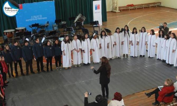 Con una trilogía artística inauguran el IV Campamento Escolar de Invierno “Vive la música con Junaeb”