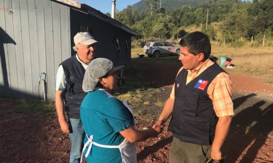 INDAP Los Ríos entregará recursos a agricultores afectados por incendios en Panguipulli y Mariquina