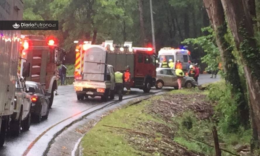 Confirman un fallecido tras accidente en Ruta Futrono-Nontuelá 