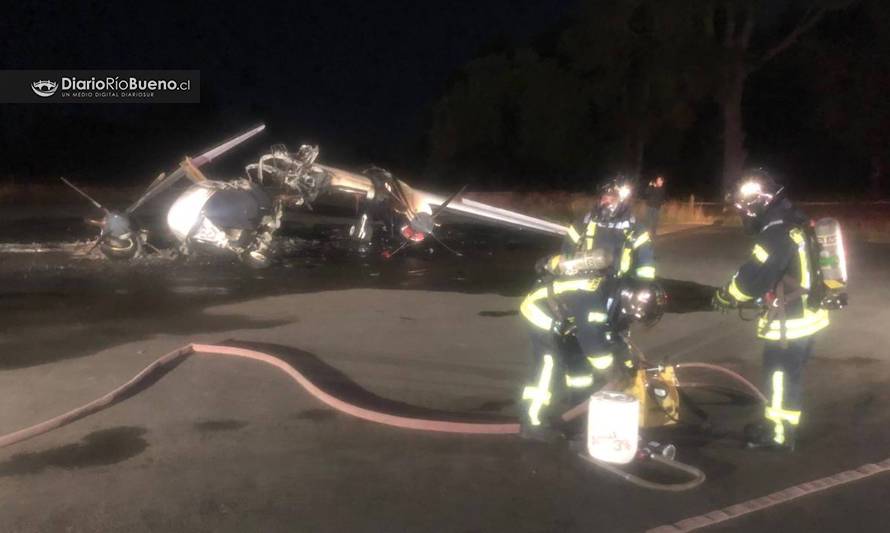 Avioneta particular resultó destruida por incendio en zona rural de Río Bueno