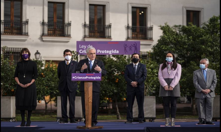 Gobierno en Los Ríos destaca promulgación de ley “Crianza Protegida” que beneficiará a 850 mil familias en todo el país