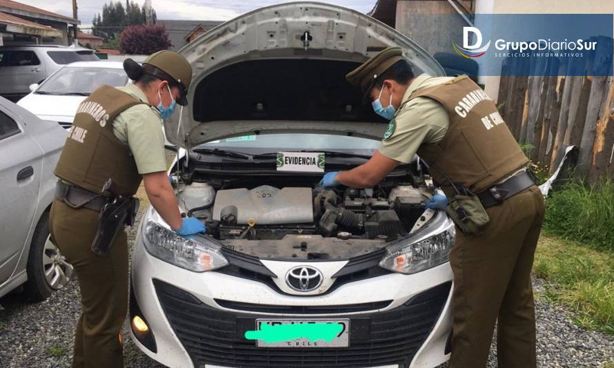 Detienen a un sujeto por receptación de vehículo en Río Bueno