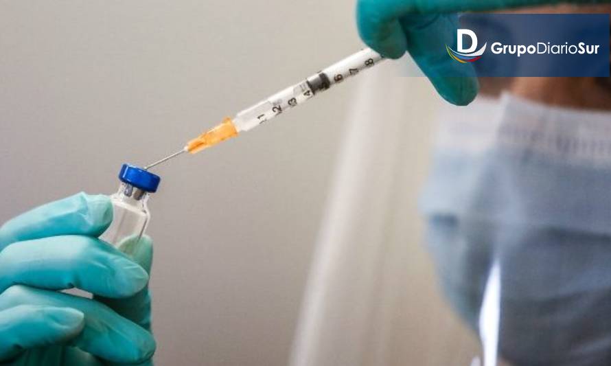 65,6% de la población objetivo ha recibido su primera dosis de la vacuna 