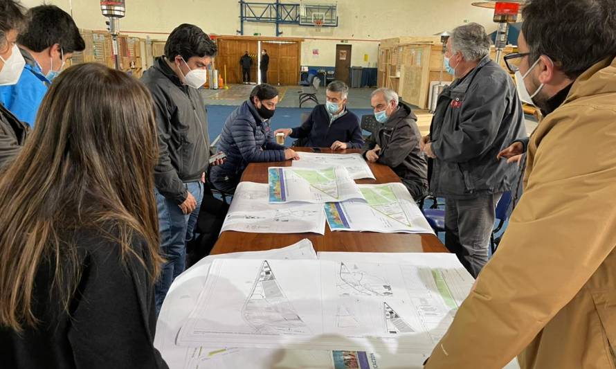 SSV presenta avances de proyecto hospitalario y SAR a alcalde de Panguipullli