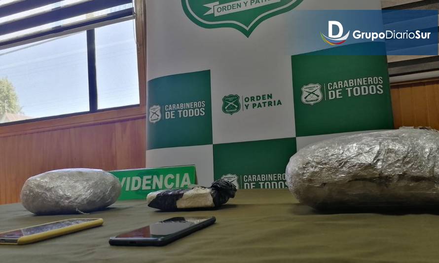 Incautaron más de dos kilos de droga en peaje Lanco