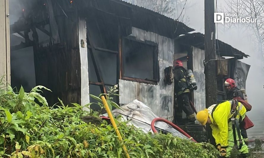 Una persona falleció en incendio de casa en Corral