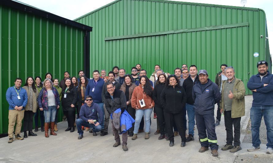 Equipos municipales y servicios de Los Ríos desarrollaron exitosa gira técnica por Ancud, Puerto Montt y Puerto Varas