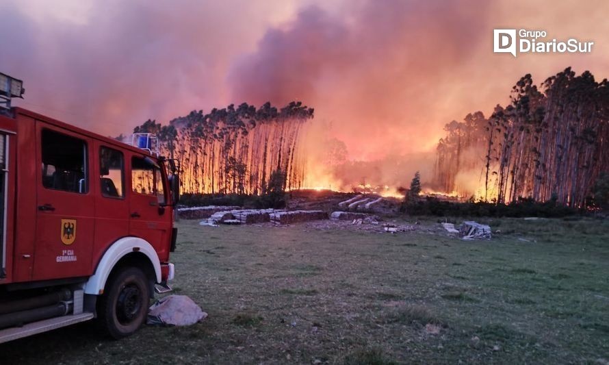 Bomberos ante reducción de presupuesto: "No queremos estar eligiendo a qué emergencias vamos"