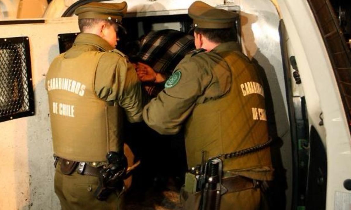 Sorprenden a banda robando 250 kilos de papas en fundo de Paillaco: hay cinco detenidos
