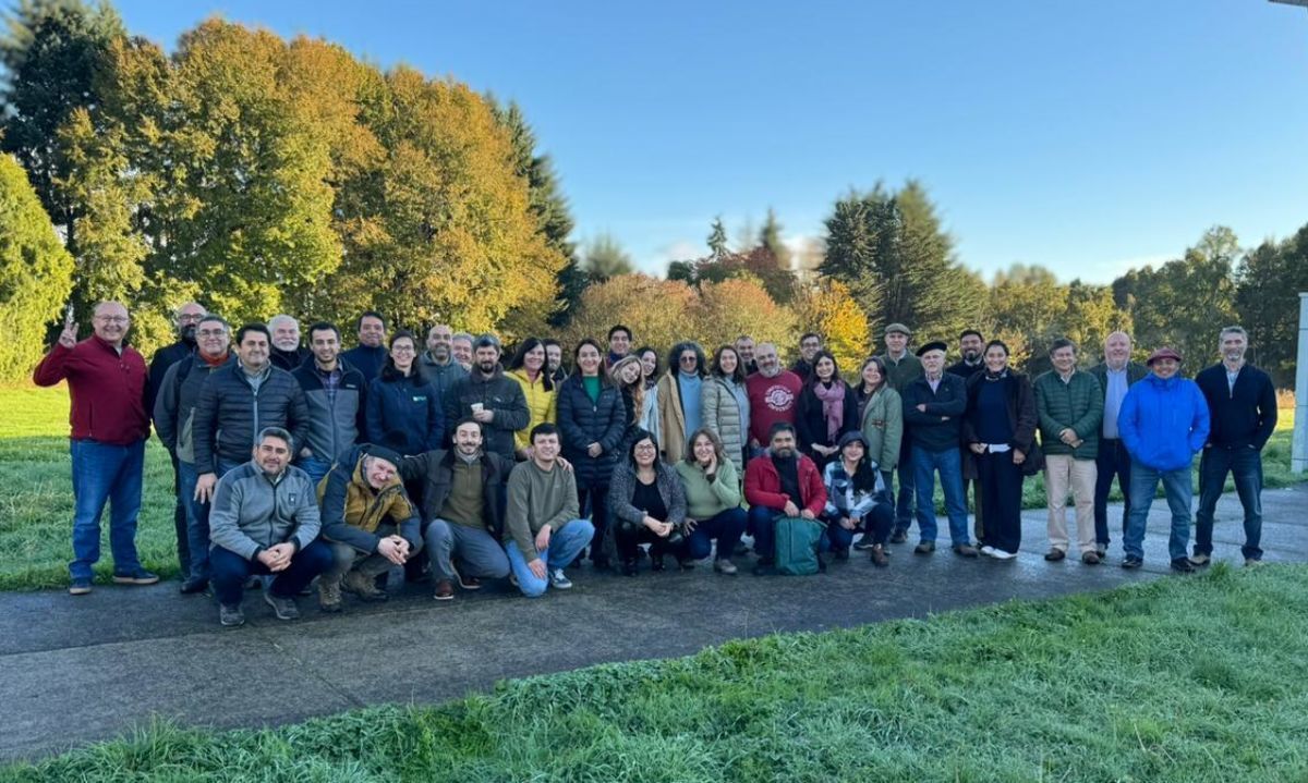 Especialistas de INIA proyectan futuro de la ganadería nacional en Osorno