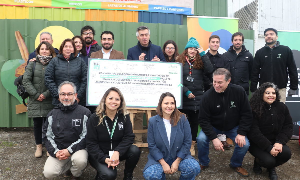 En Los Lagos se realiza hito regional en el Día del Reciclaje