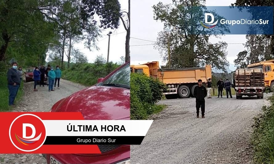 Cortan ruta rural en Los Lagos: Acusan inseguridad por presencia de camiones