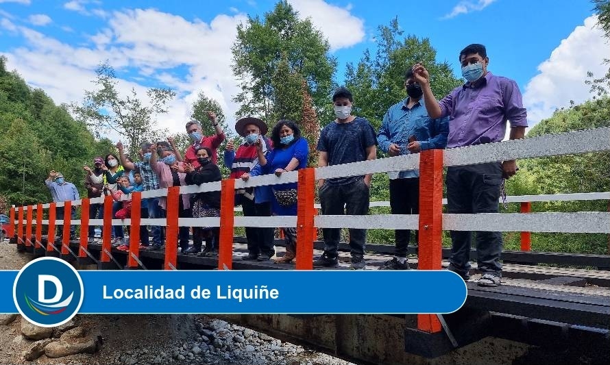 Municipalidad de Panguipulli inaugura puente en Charlin