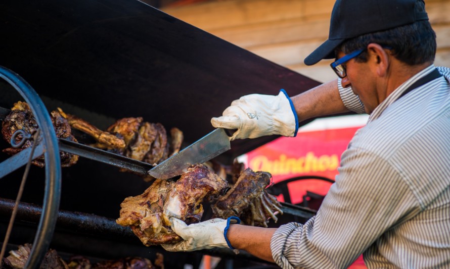 ¿Un asadito? Fiesta del Cordero de Paillaco promete la mejor gastronomía campesina